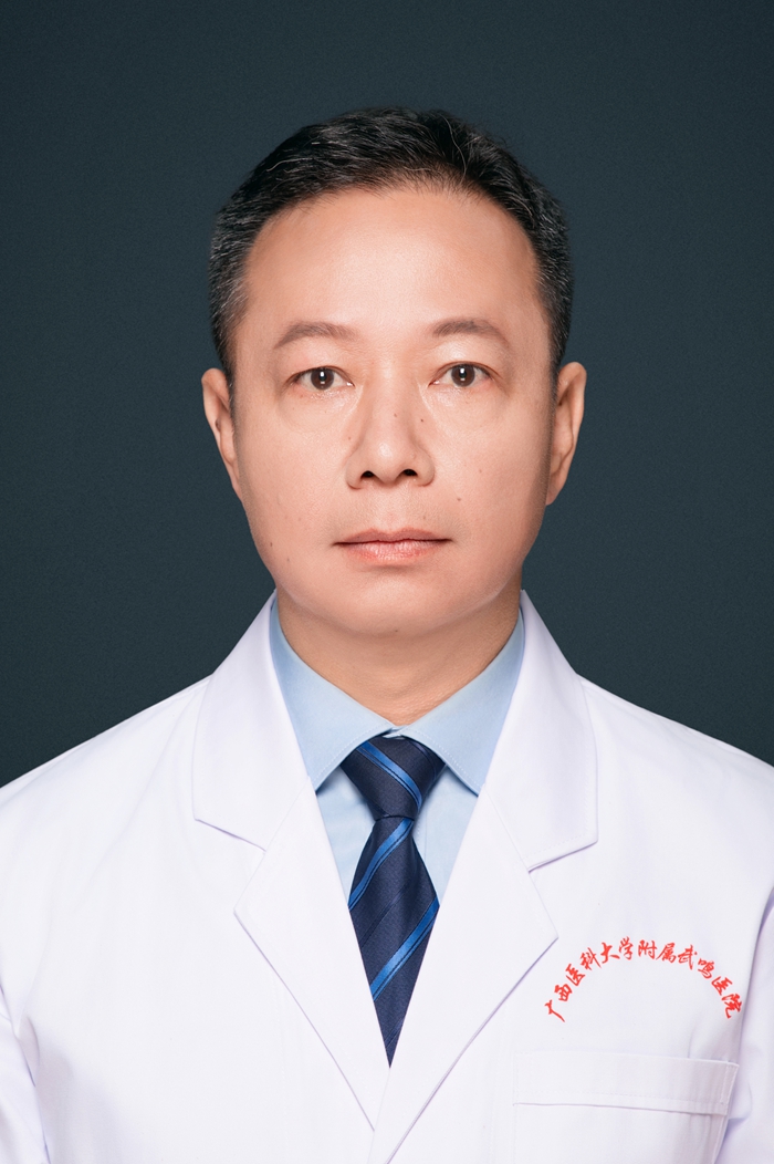 杨灿华
